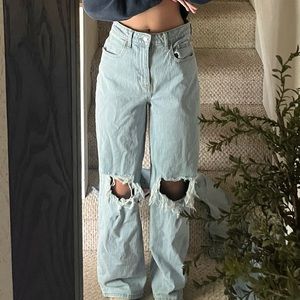 Baggy high rise jeans
